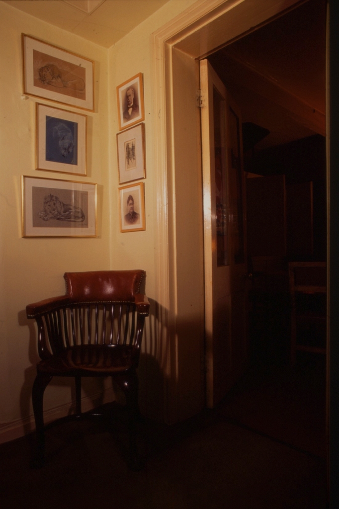 19910205 14 EARL'S COURT SQUARE HALL 28.jpg